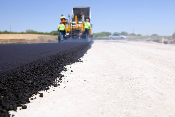 Best Asphalt Driveway Installation  in Lake Holiday, VA